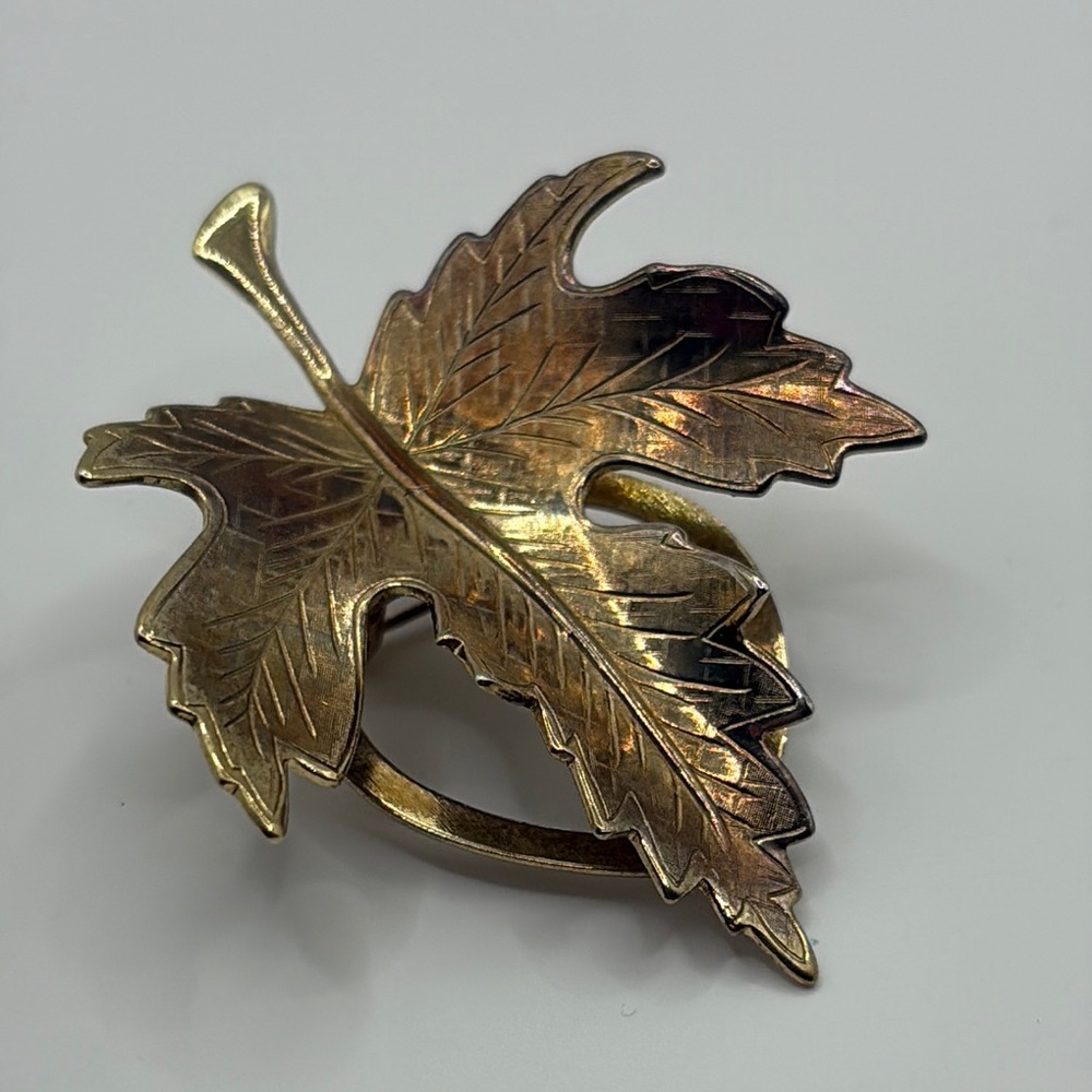 Vintage Gold Leaf Brooch and Scarf Holder Vintage
Etched Maple Leaf wear 2 ways